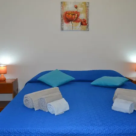 Confortevole Appartamento A Pochi Passi Dal Mare-2