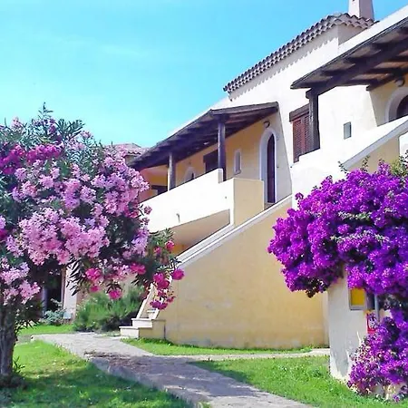 Residence Le Corti Di Marinella-2