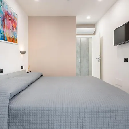 Diaz Apartment-2