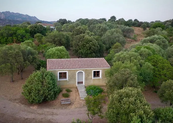 Li Paduleddi Country Guest House Olbia