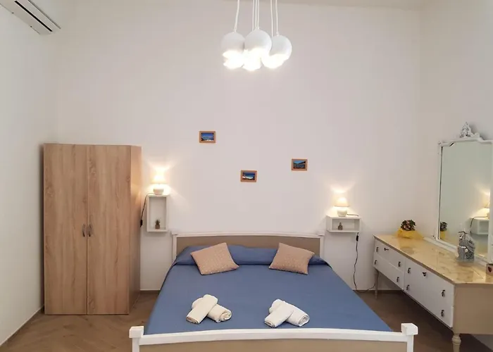 Bed and Breakfast Casa Di Giu Porto Torres