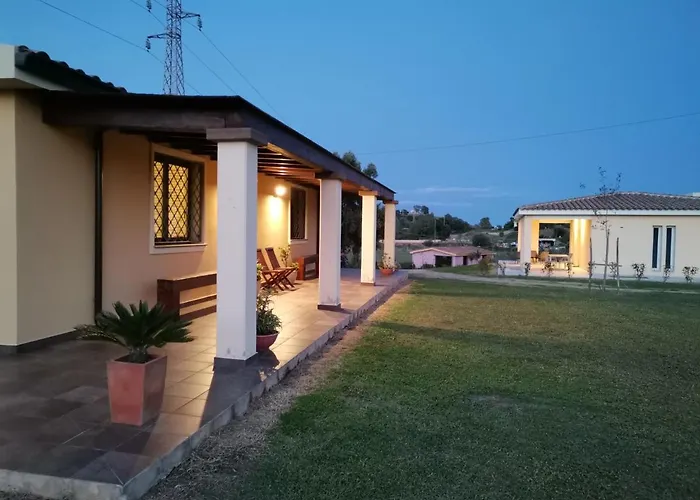 Affittacamere I due Ulivi - strada per La Caletta Siniscola