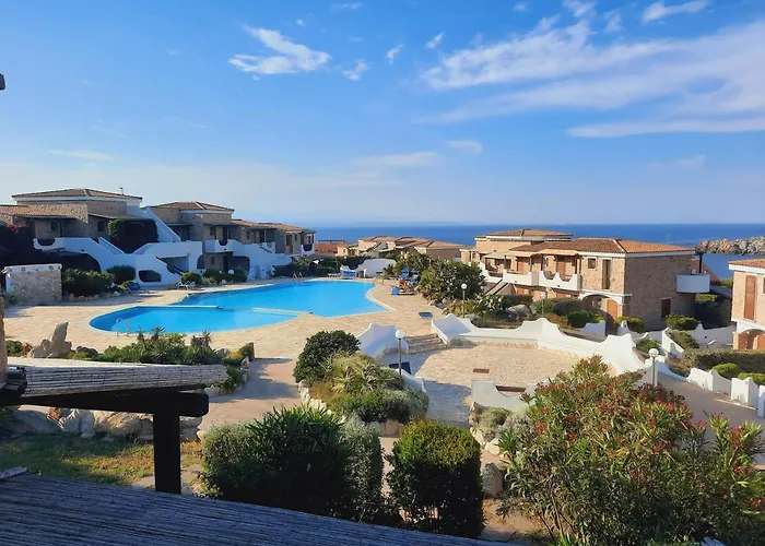 Case Vacanza Castello di Gallura Santa Teresa di Gallura con Piscina