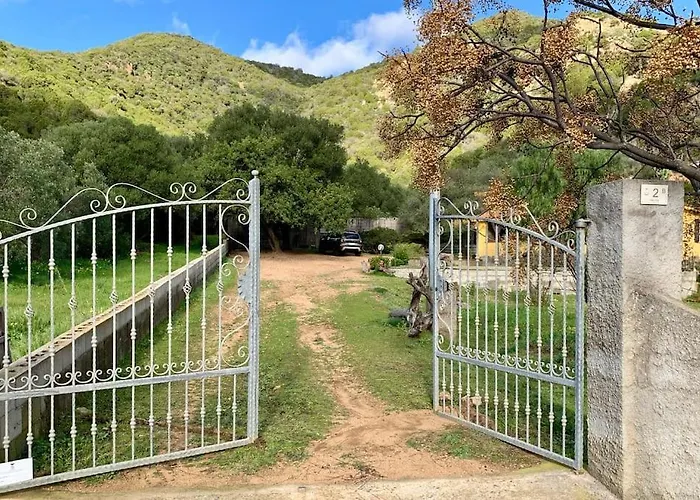 VILLA NATURA pressi Spiagge di CHIA