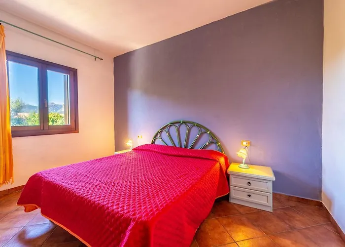 Il Faro San Teodoro Aparthotel With Golf Course