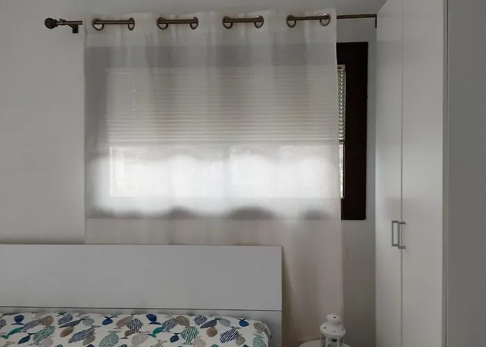 Camera Alba Ruja San Teodoro 