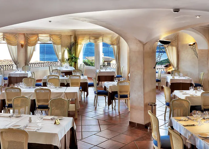 Hoteles con jacuzzi en Porto Cervo