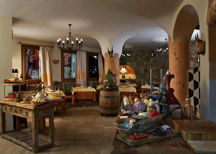 Hotel Arathena San Pantaleo