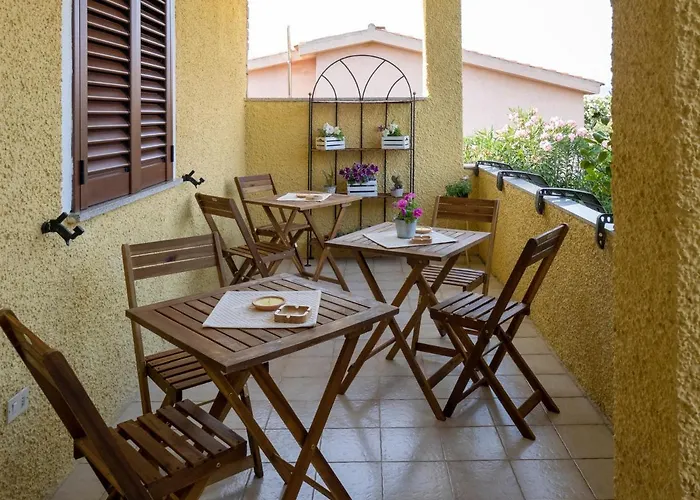 B&B Da Laura San Teodoro