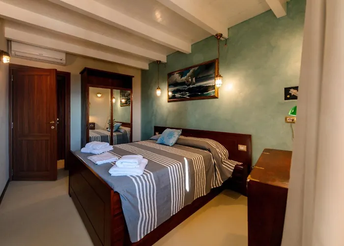 Hotel Le Tre Caravelle SantʼAntìoco