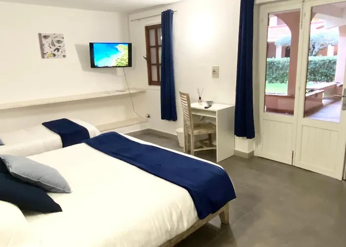 Cala Reale Rooms Marinella