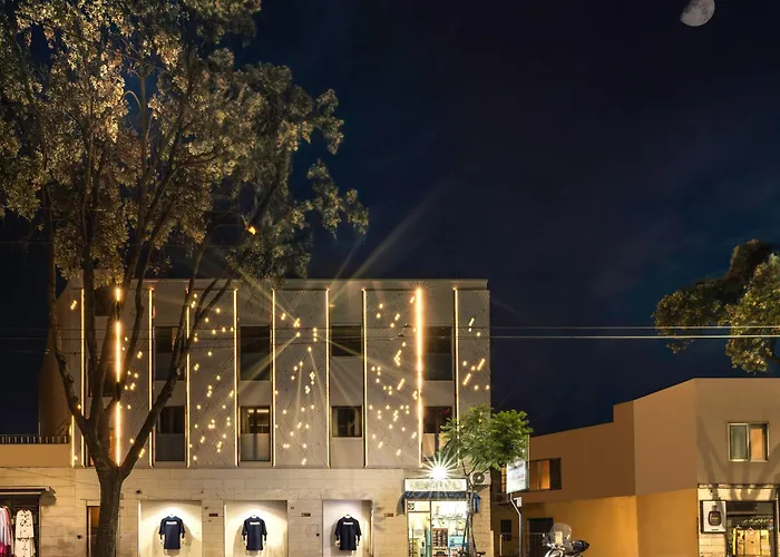 Bed and Breakfast Boutique Marconi Quartu SantʼElena