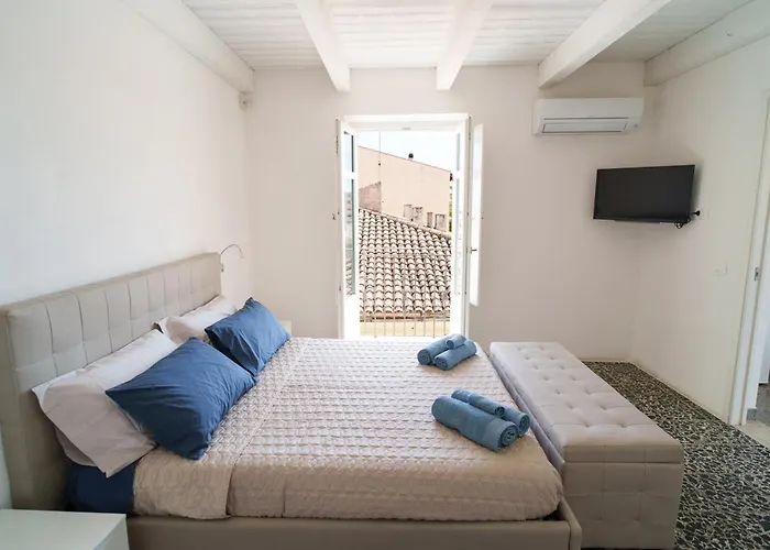 Palazzo Iolei - Zia Gigetta Hotel Olbia