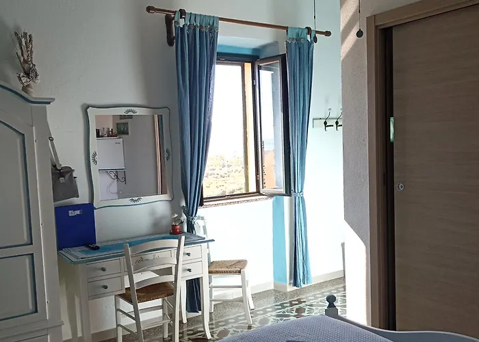 B&B Eleonora D'Arborea, Centro Storico Posada 