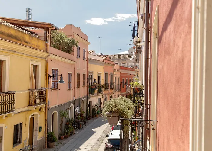 Domus De Silva - Appartamento In Centro Storico A Cagliari