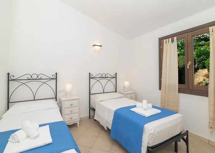 Villa Daniela Olbia met een Zwembad