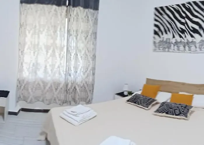 Bed and Breakfast La Rosa dei Venti La Caletta
