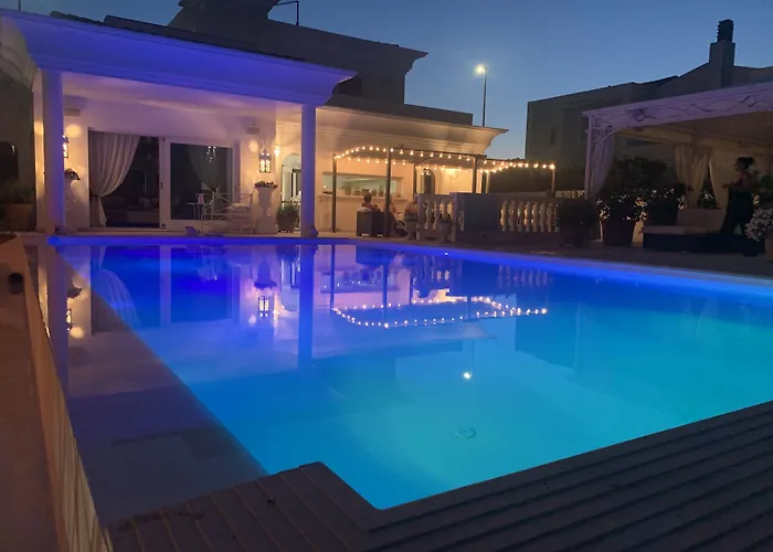 White House Luxury Hospitality Hotel Olbia