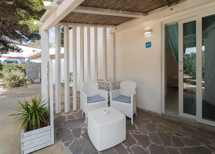 Angolo Mare Apartments&Rooms Porto Pino