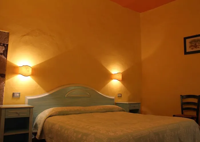Sa Balza Guest House Bosa