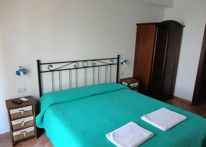 Bed And Breakfast Ichnos Cala Gonone