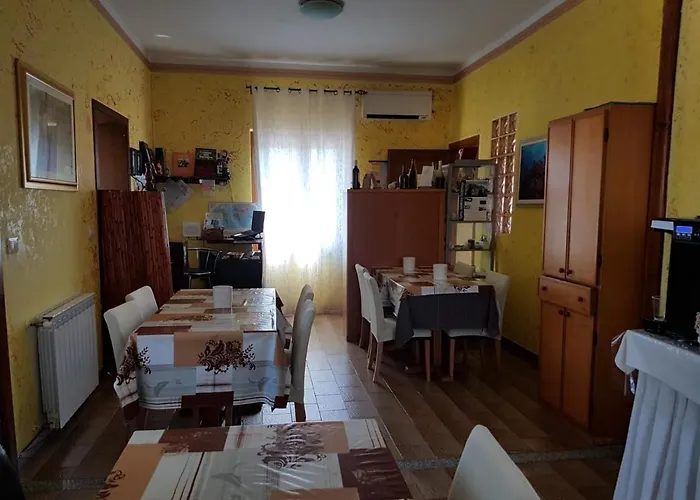 B&B Fantar House Carbonia
