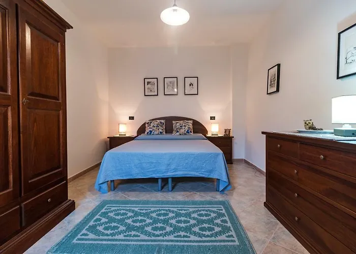 Residenza Maria Antonia - Historical Suite Orosei