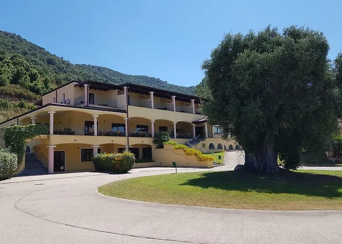 Hotel S'Olia Cardedu