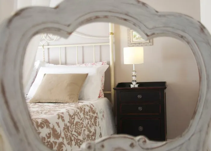 New Romantic Suite Cagliari